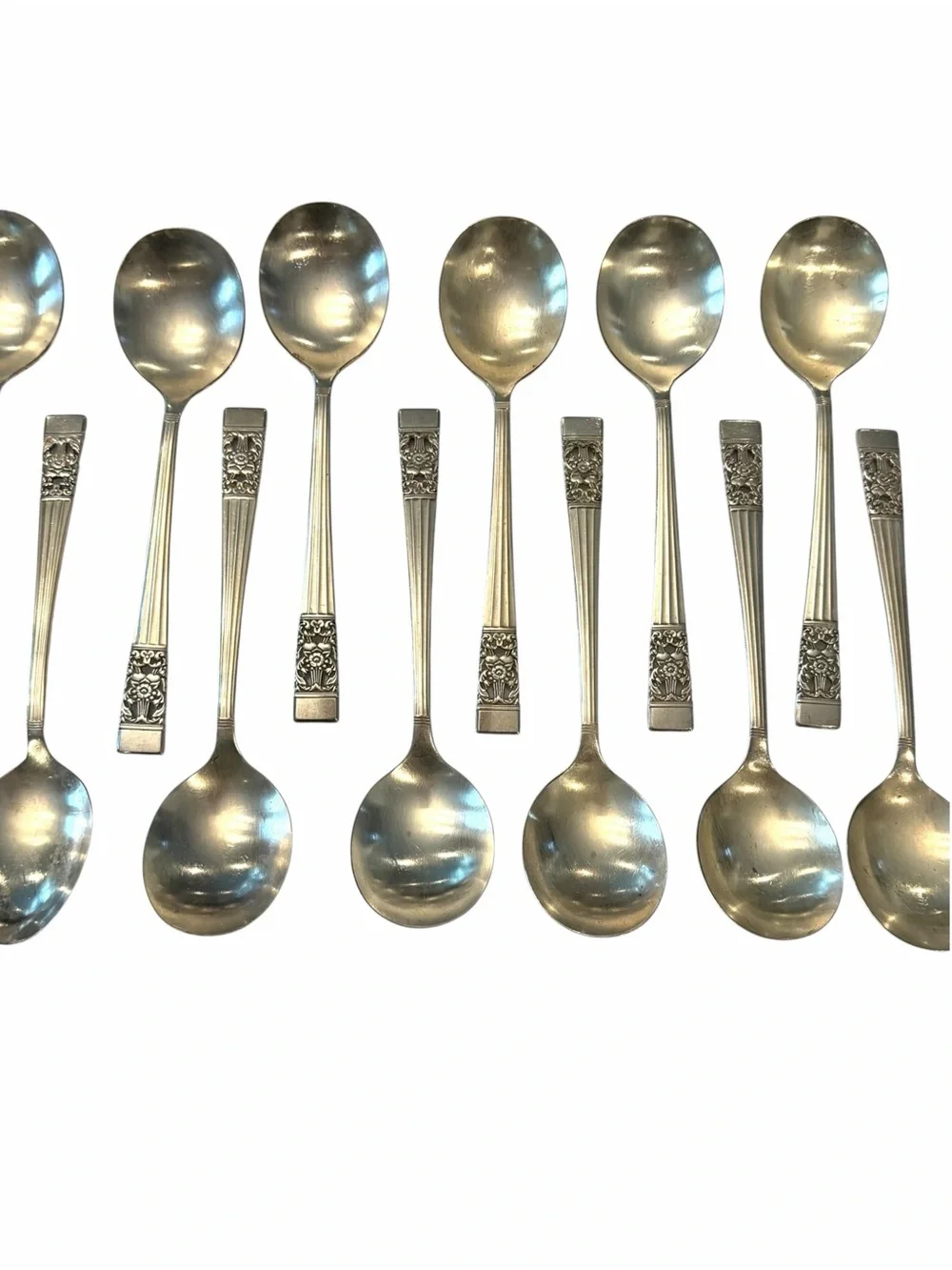 Vintage 1936 Oneida Coronation Community Silverplate Flatware Set of 35 Pieces